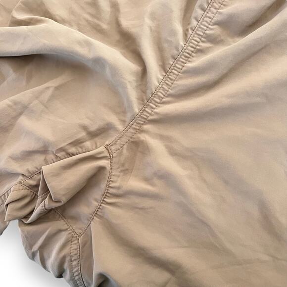 Duluth Trading Co Men's Tan Nylon Shorts Size L Pockets Drawstring Elastic Waist - Picture 7 of 7